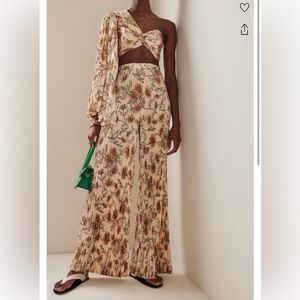 $466 Significant Other Simone Pleated Set - M/6